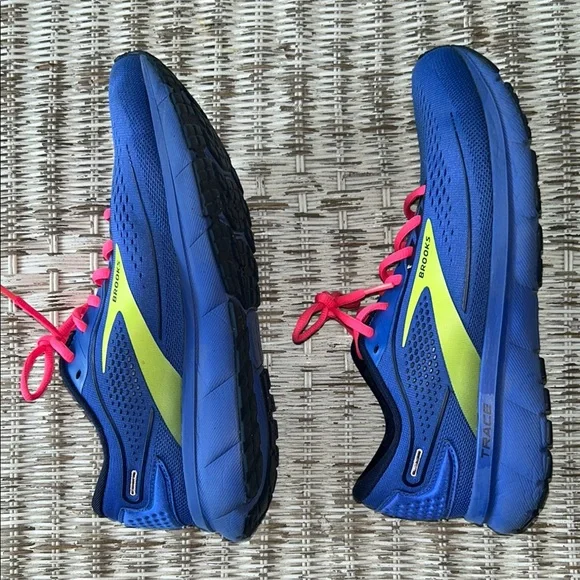 Brooks Trace 2 Running Shoes - Picture 2 of 10